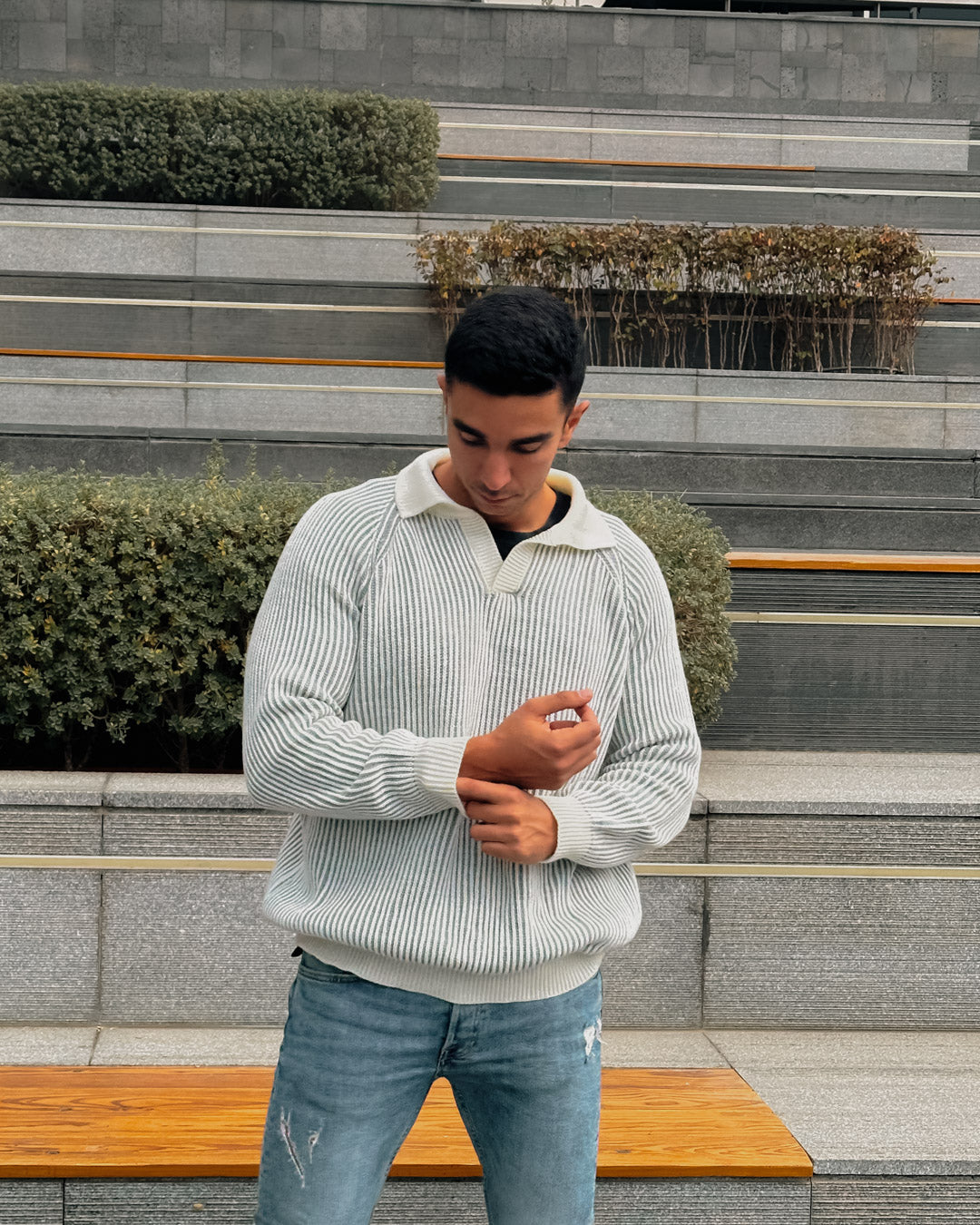 The Minimal Knit for Him - Off-White x Grey