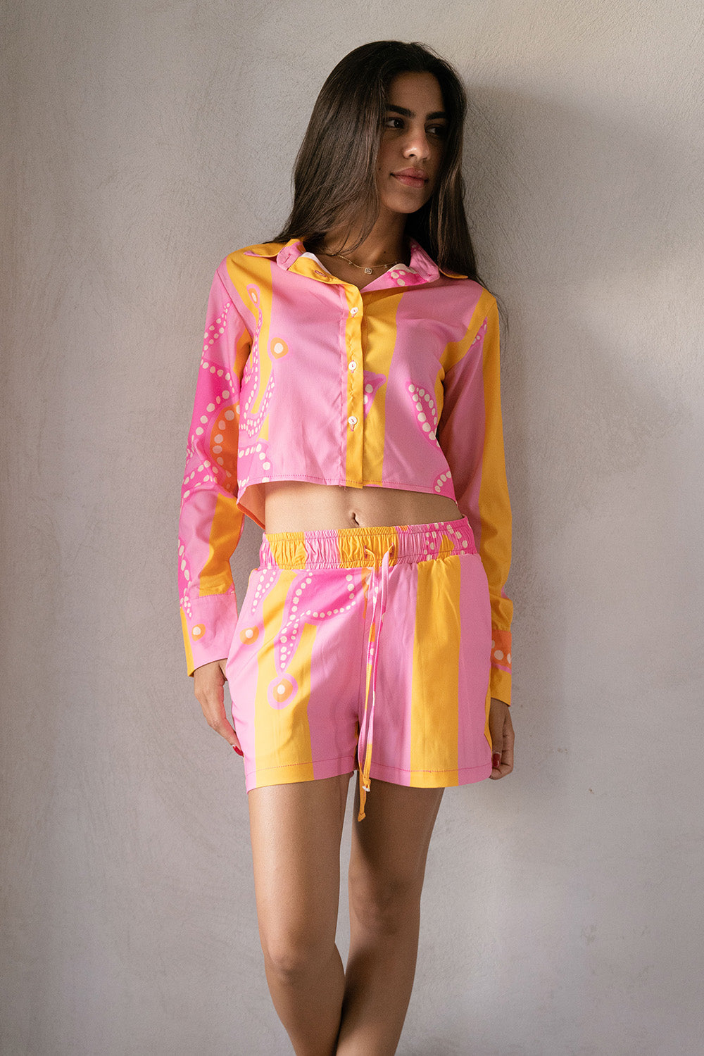 Sand Crab Set With Shorts