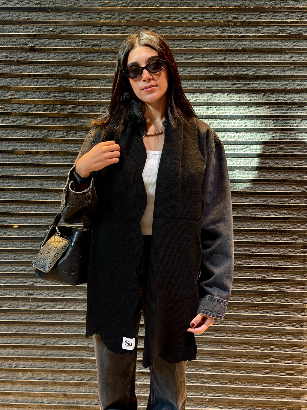 The Wavy wave Scarf