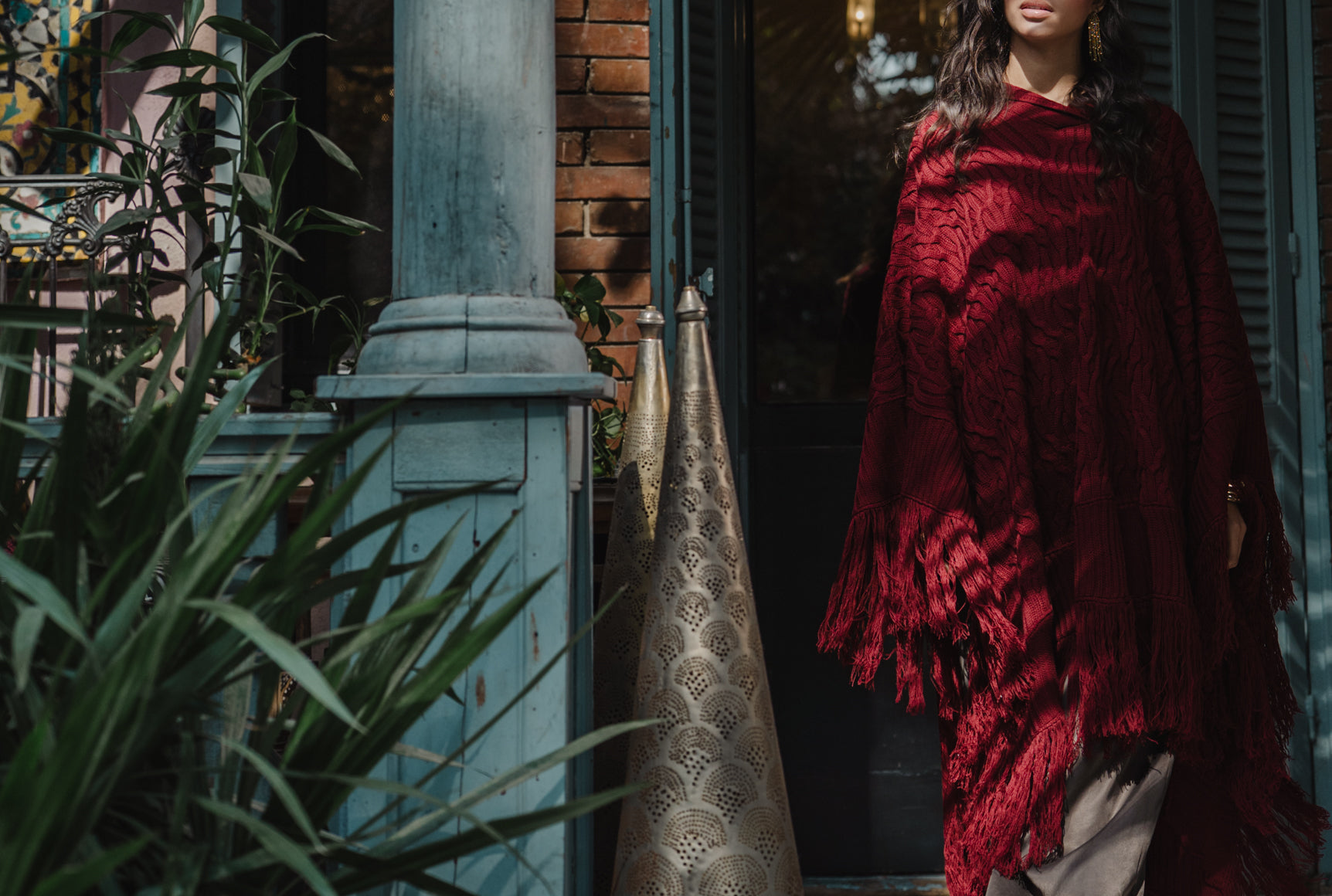Zoya Poncho - Burgundy