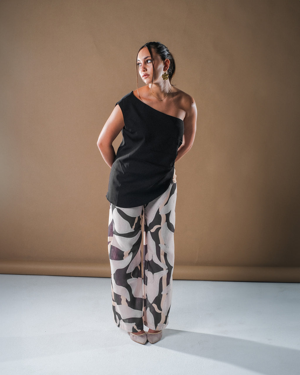 One Shoulder Top - Black