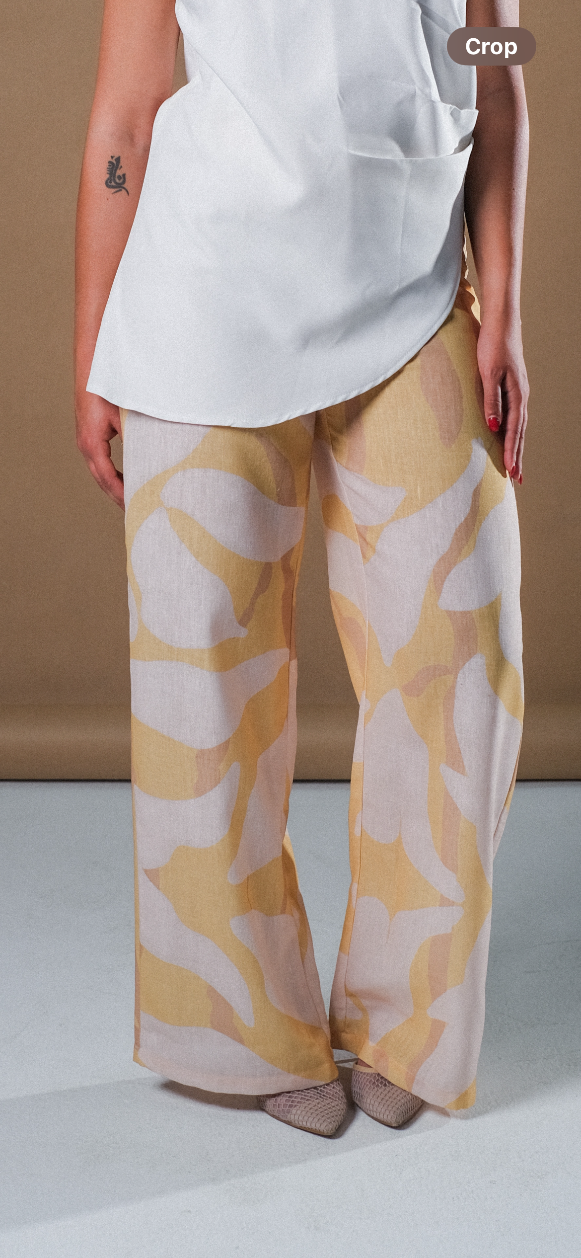 Floral pants - butter yellow