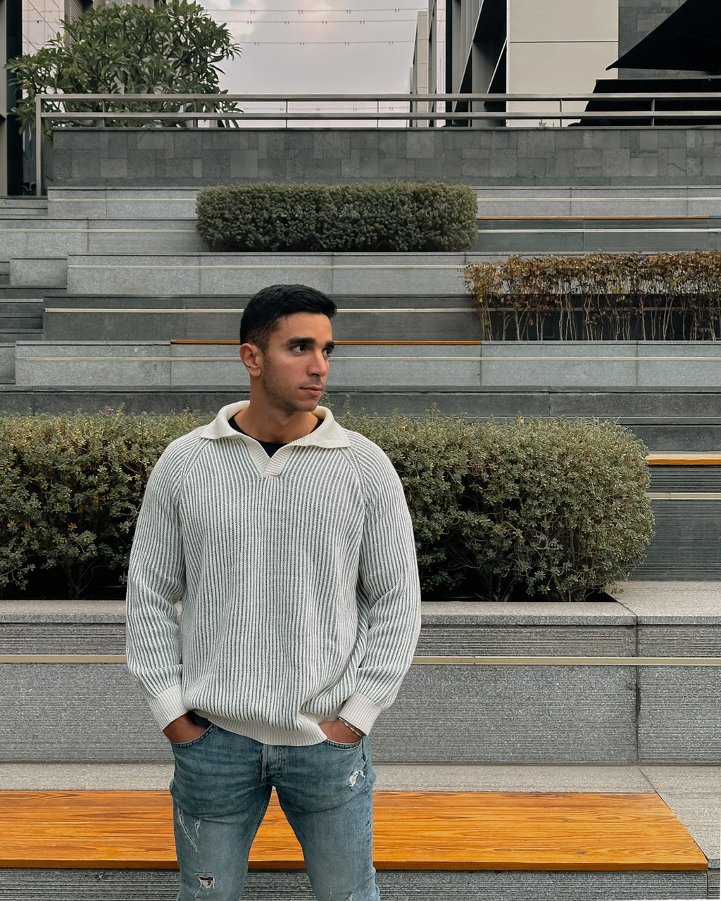The Minimal Knit for Him - Off-White x Grey